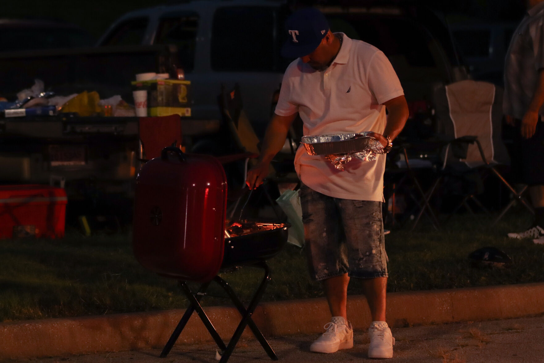 Arlington's Independence Day Fireworks illuminate the Entertainment District for the second year